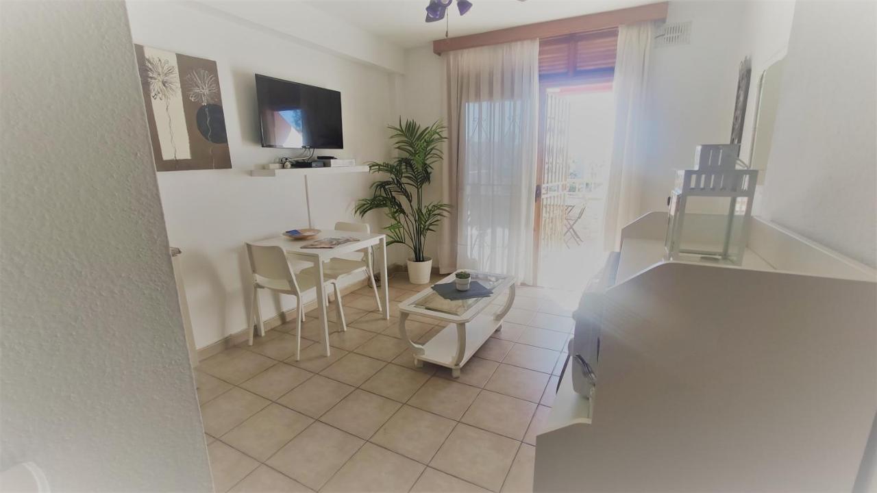 Appartement Une Chambre A Los Cristianos ลอส กริสเตียนอส ภายนอก รูปภาพ
